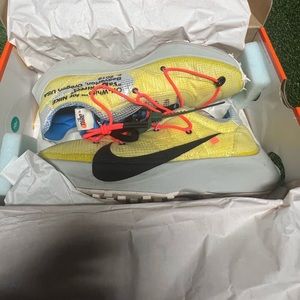 2019
Off-White x Wmns Vapor Street 'Tour Yellow